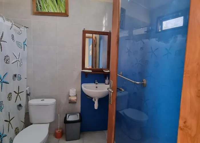 Pensión Kirra's House