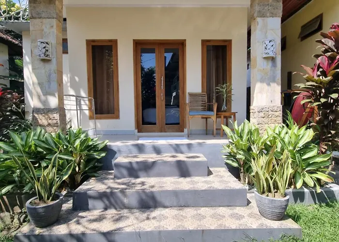 Kirra's House